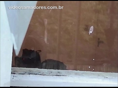 ❤️ Bărbat excitat care își privește prietena cu un alt tip, înregistrând un video de sex fără a deranja cuplul at ro.pinkporno.ru ❌