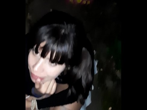 ❤️ Pe stradă penisul umflat în schimbul unor bomboane at ro.pinkporno.ru ❌